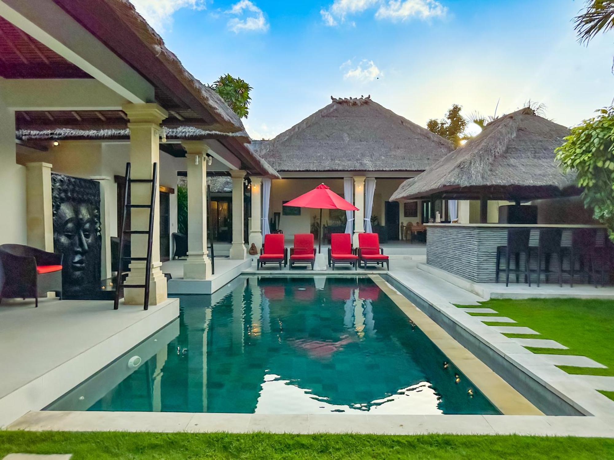 Villa Bugis Seminyak Buitenkant foto