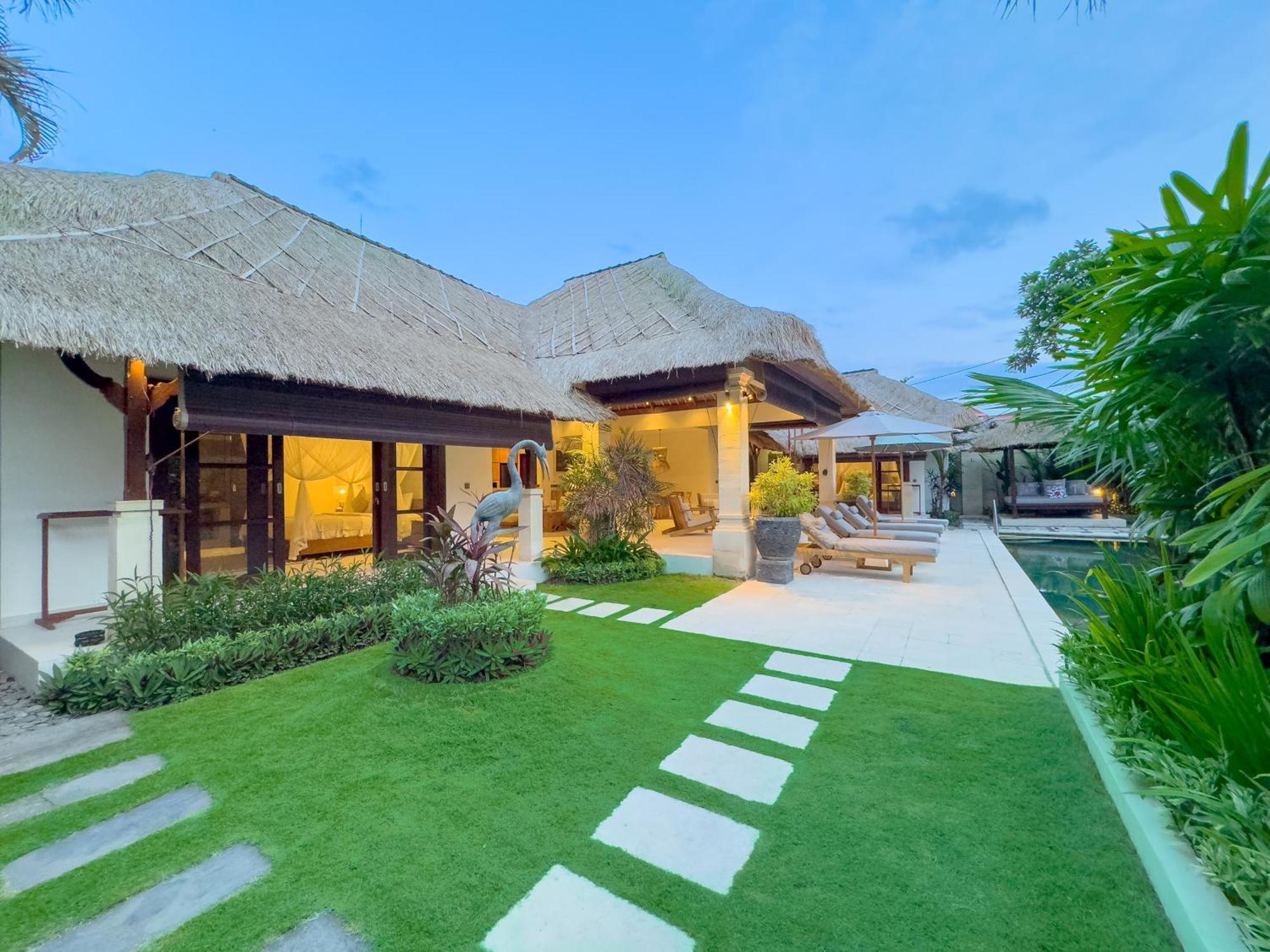 Villa Bugis Seminyak Kamer foto